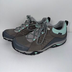 Oboz Women’s Sapphire low waterproof hiking shoe